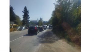Тежка катастрофа преди вилна зона Щъркелово гнездо Пътят от София