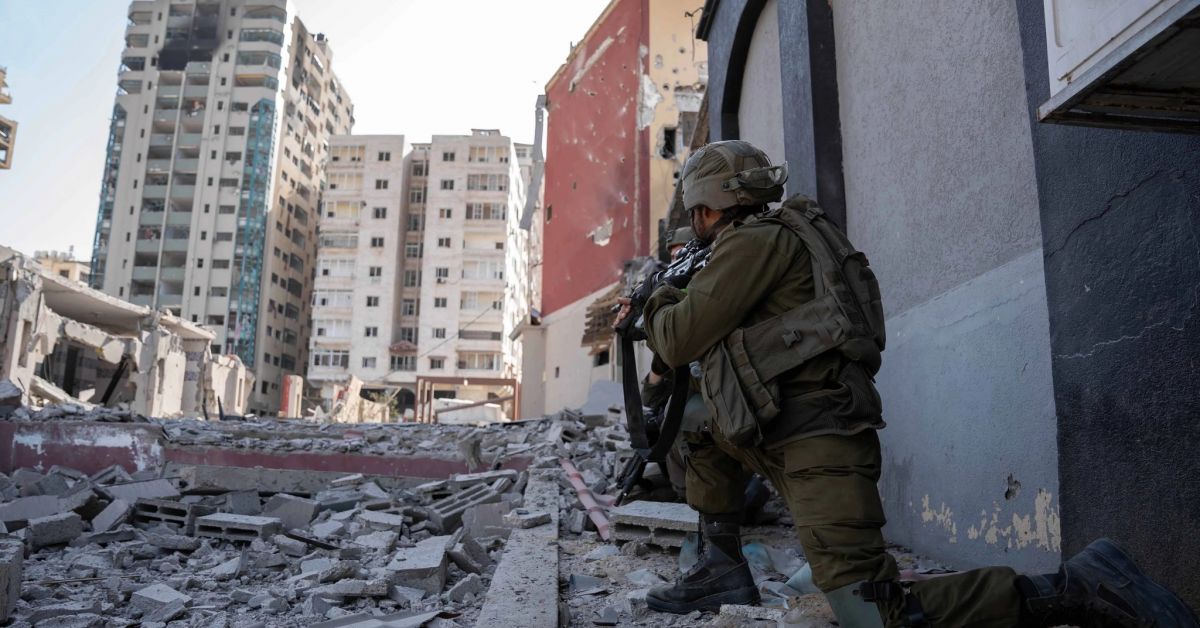 Израелската армия заяви днес, че е намерила близо до болница