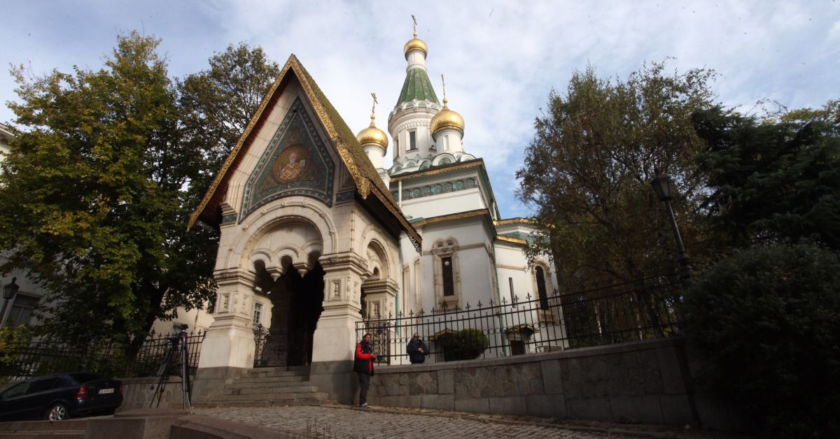 Руската църква в центъра на София отвори врати, след като