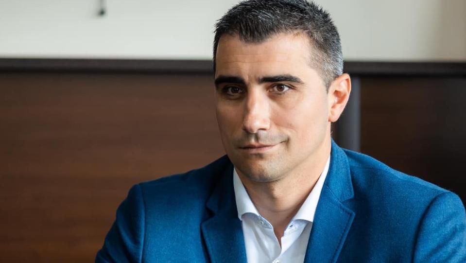 Photo of Uniquement dans Trud News : Le nouveau maire de Pazardjik a contacté Ljubo Penev pour un entretien