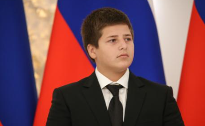 Синът на лидера на Чечения Рамзан Кадиров, 16-годишният Адам, стана