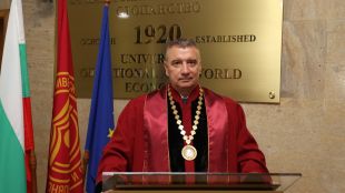 Проф Димитър Димитров бе избран за втори мандат начело на