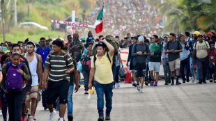 Държавният секретар Антъни Блинкен по спешност в Мексико10 000 мигранти