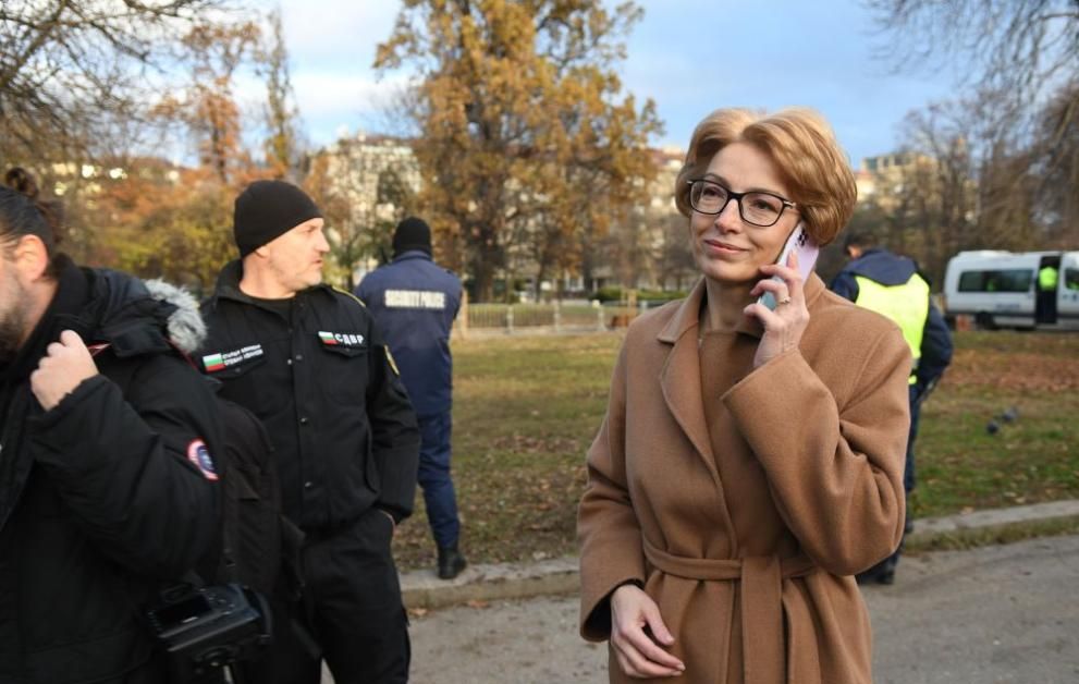 Назначена е охрана на областния управител на София Вяра Тодева,