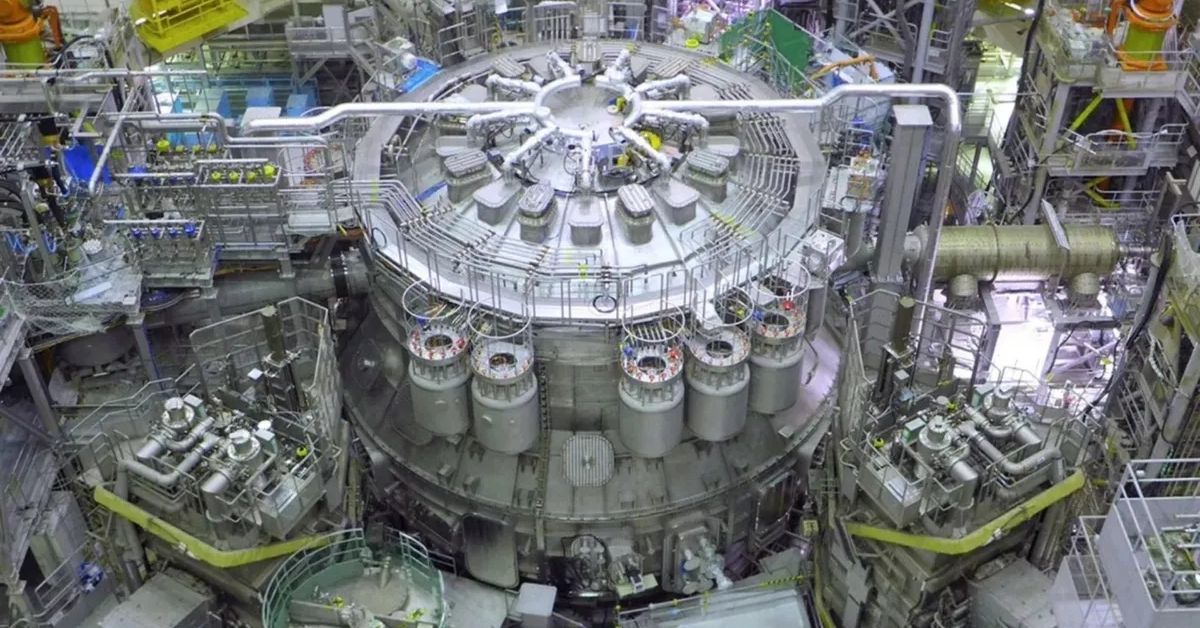 Най-големият и най-напреднал реактор за ядрен синтез в света, JT-60SA,