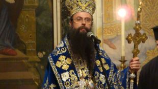Състоянието на патриарх Неофит се подобрява значително каза днес пловдивският