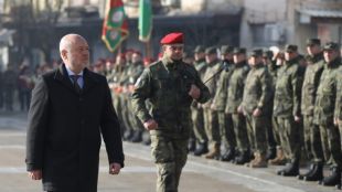 Презседателят на НС Росен Желязков ще пита военния министър Тодор