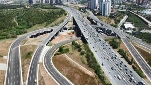Турция вдигна от днес толтаксите за преминаване по магистралите и