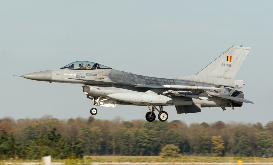 Белгия може да предостави всички свои изтребители Ф-16 на Украйна,
