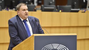 Българският евродепутат от ГЕРБ ЕНП Емил Радев настоява за ускоряване на