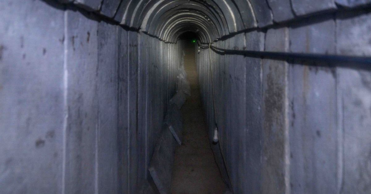 Израелската армия призна, че е започнала да наводнява тунелите на