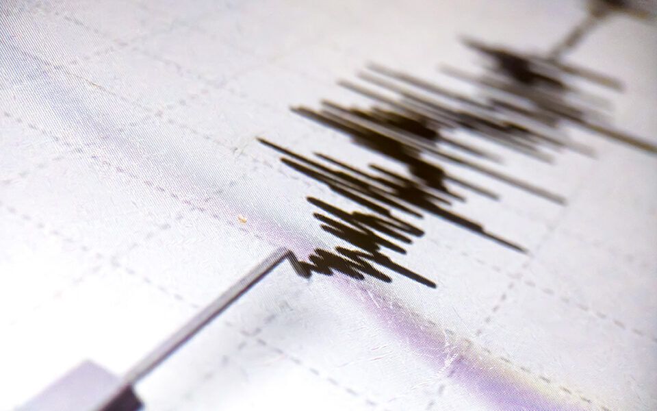 Земетресение с магнитуд 5,9 е регистрирано край бреговете на американския
