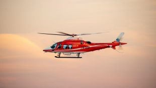 Първият медицински хеликоптер за спешна помощ пристигна преди дни в