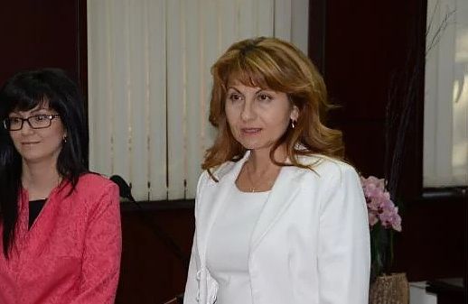 Съдията от Върховния административен съд Хайгухи Бодикян, жена на заместник