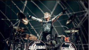 Бившият барабанист на Скорпиънс Джеймс Котак е починал във вторник