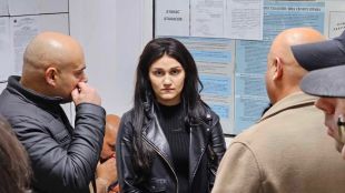 Пловдивският окръжен съд потвърди че делото Дебора се връща на