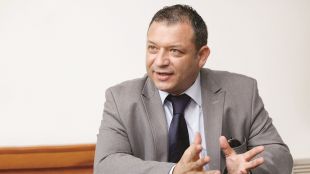 Димитър Гърдев, дипломат и международен анализатор, пред „Труд news“: Участие в самоинициативни военни авантюри подлага България на опасност