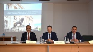 Главният прокурор на Република България Борислав Сарафов проведе работна среща