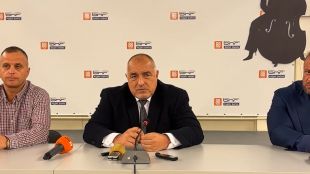 Бойко Борисов във Варна: Няма да допуснем перки в морето!