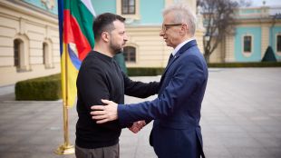 Премиерът Николай Денков се срещна с украинския президент Володимир Зеленски