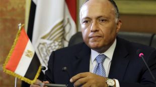Египет се придържа към мирния си договор с Израел през
