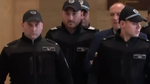 Съдът наложи домашен арест на на служителят на ГДБОП който