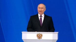 Руският президент Владимир Путин поздрави жените за Международния ден на