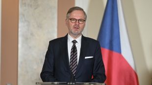 Чехия наложи санкции срещу Виктор Медведчук обяви чешкият премиер Петр