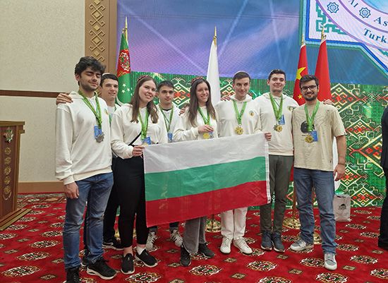 Студенти от Софийския университет Св. Климент Охридски спечелиха златни и