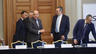 Приемането на законодателството за скрининг на инвестициите от България е