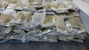 Задържаха 350 кг марихуана в камион в Нови Искър Наркотикът