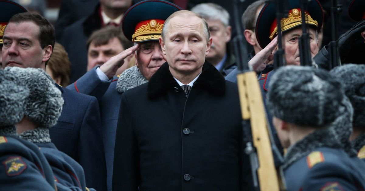Призова за издирване и наказване на предатели“Руският президент Владимир Путин