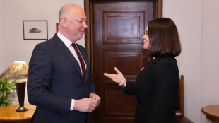 Председателят на Народното събрание Росен Желязков разговаря с лидера на