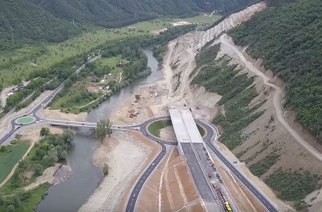 Еколозите отново се опитват да спрат довършването на АМ Струма