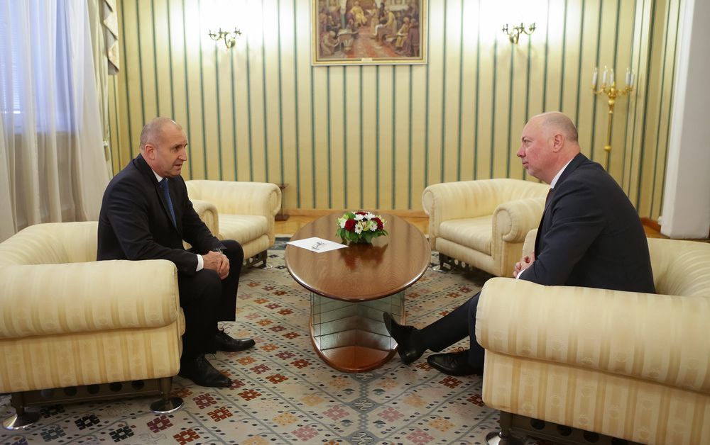 Започнаха срещите на президента Румен Радев с потенциалните служебни министър-председатели.