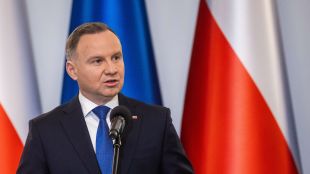 Полският президент Анджей Дуда беше подложен на критики от своите