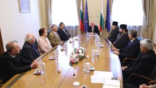 Главчев се срещна с представители на Националния съвет на религиозните общности в България