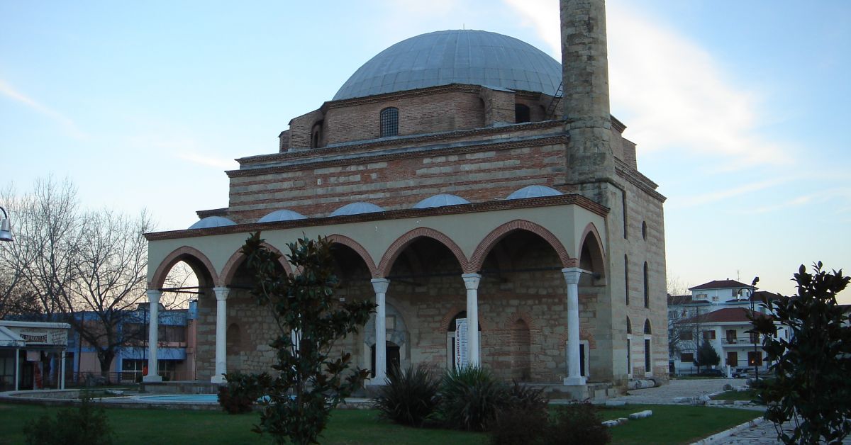 Куршум джамия остава собственост на Община Карлово. Това потвърди Върховният
