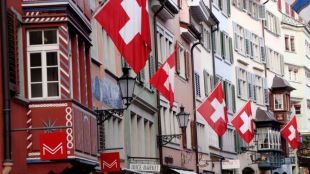 Швейцария се движи към провеждането на народно допитване относно няколковековния