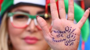 Иран затегна правилата за носене на хиджаб и обяви операция