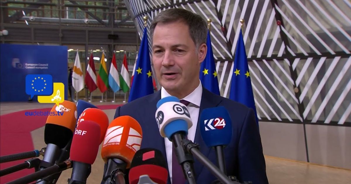 Радиоводещ в Белгия отправи в ефир призив премиерът Александер де