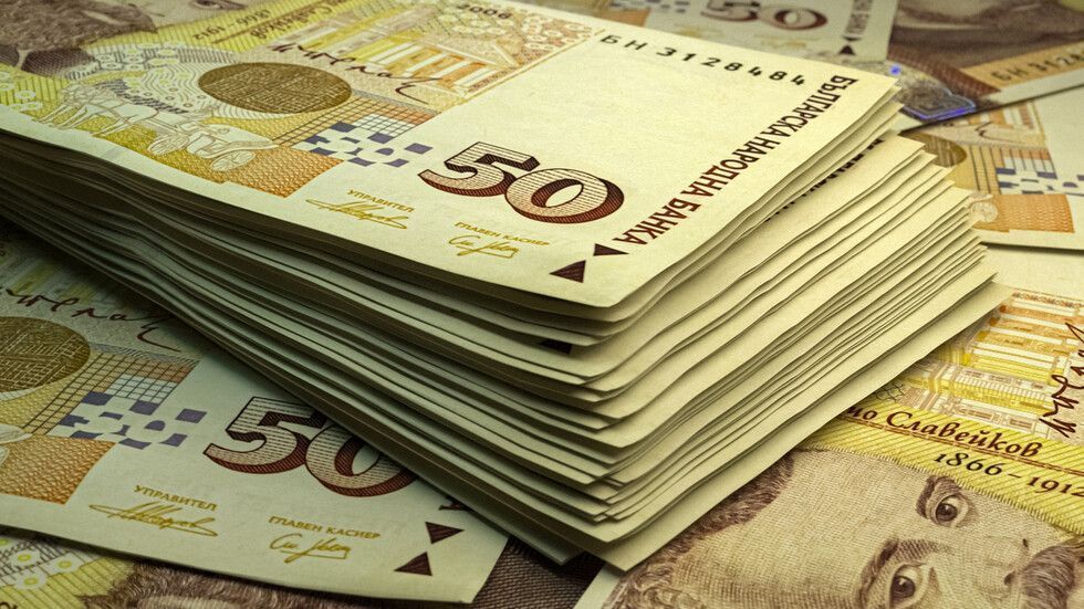 Снимка: БНБ отчете повишен брой фалшиви банкноти