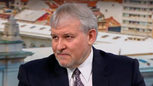 Калин Стоянов е контрапункт на опитите на ПП да се