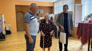 Тодорка Шенева от пернишкото селце Батановци отбеляза своя 100 годишен