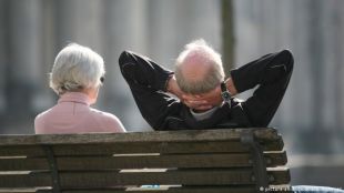 Най дълголетно е населението на ЛихтенщайнВ Гърция продължителността на живота е