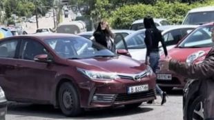 Обвиниха Лейди България за пътно хулиганство