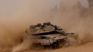 Израелски танкове-роботи достигнаха центъра на Рафа