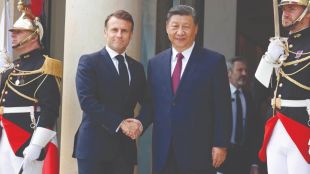 Нужна била решителна координация Френският президент Еманюел Макрон посрещна днес