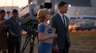 Скарлет Йохансон лъска имиджа на НАСА в нов филм
