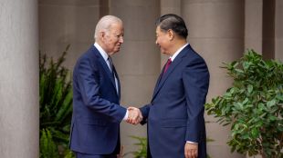 The Washington Post: Китай отказал да доставя оръжие на Русия след обаждане от Байдън